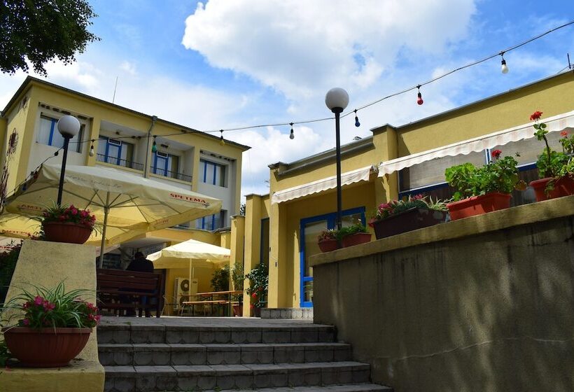 Balneo Hotel St Mina