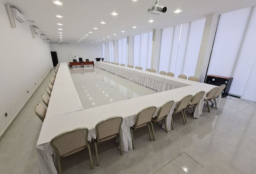 בית מלון כפרי Indico Executivo
