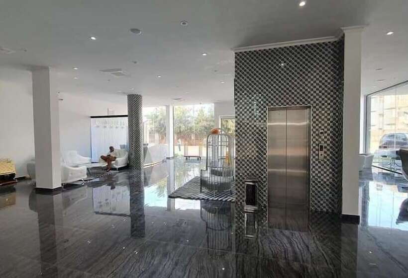 ホテル Indico Executivo