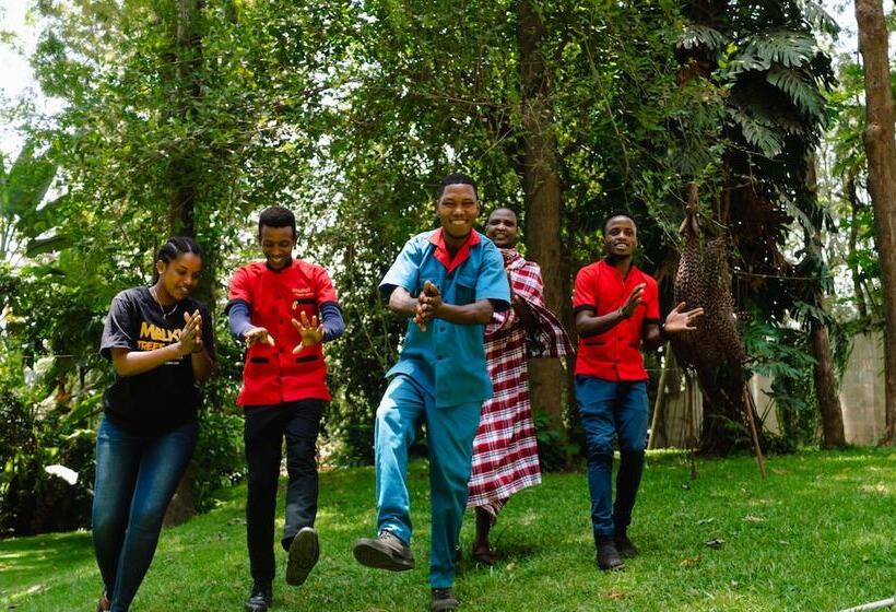 هتل Malkia Trees Lodge