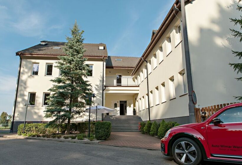 Tailor Hotel Sport & Conference