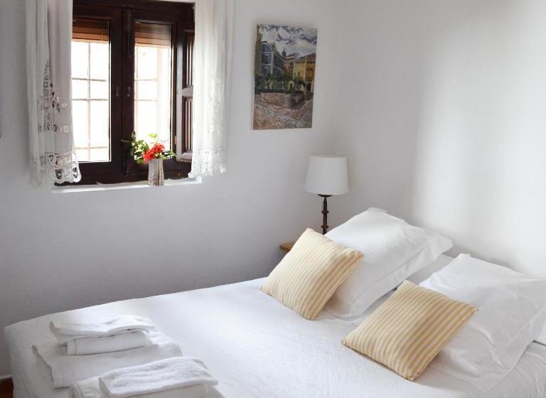 La Casita Del Corralon