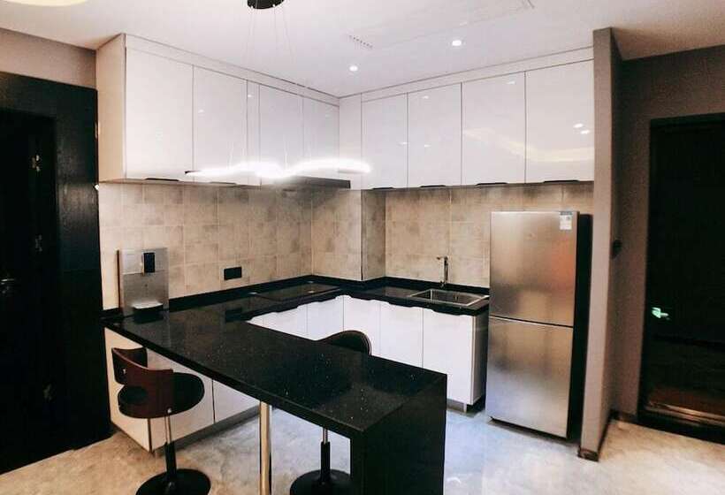 Taiyuan Strawberry Apartment Xuefu Br