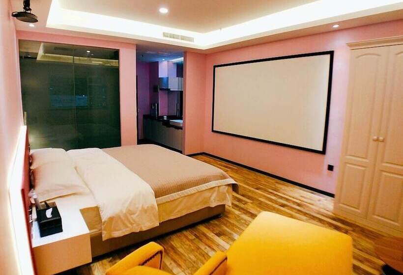 Taiyuan Strawberry Apartment Xuefu Br
