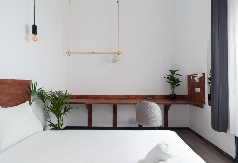 Columbus Rooftop Hostel