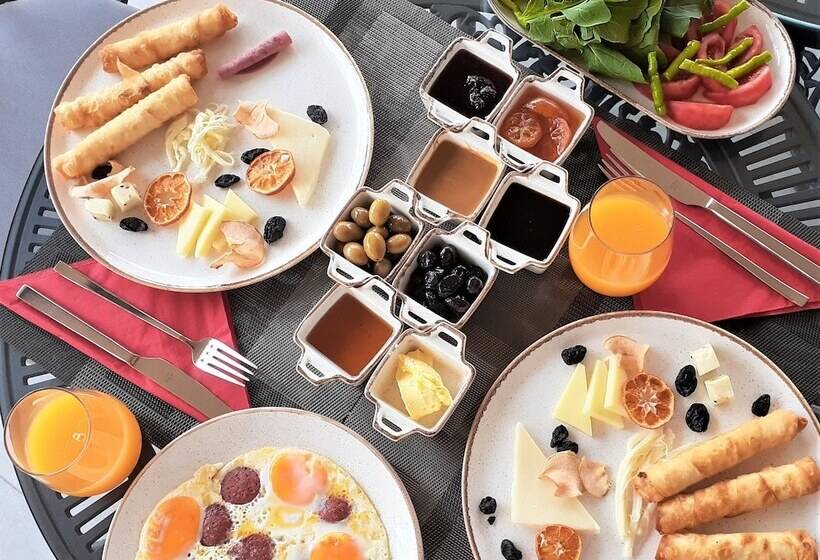 Отель Marina Bay Göcek