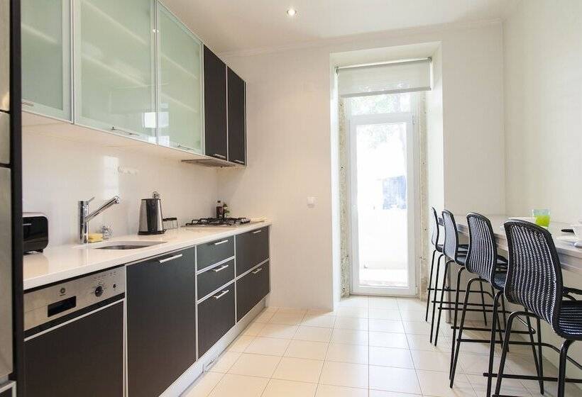 Altido Saldanha Business