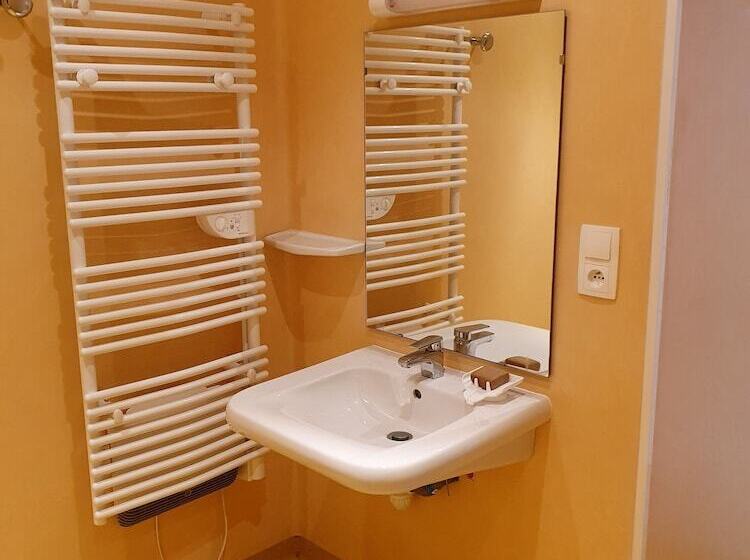 민박 Domaine D Herminis