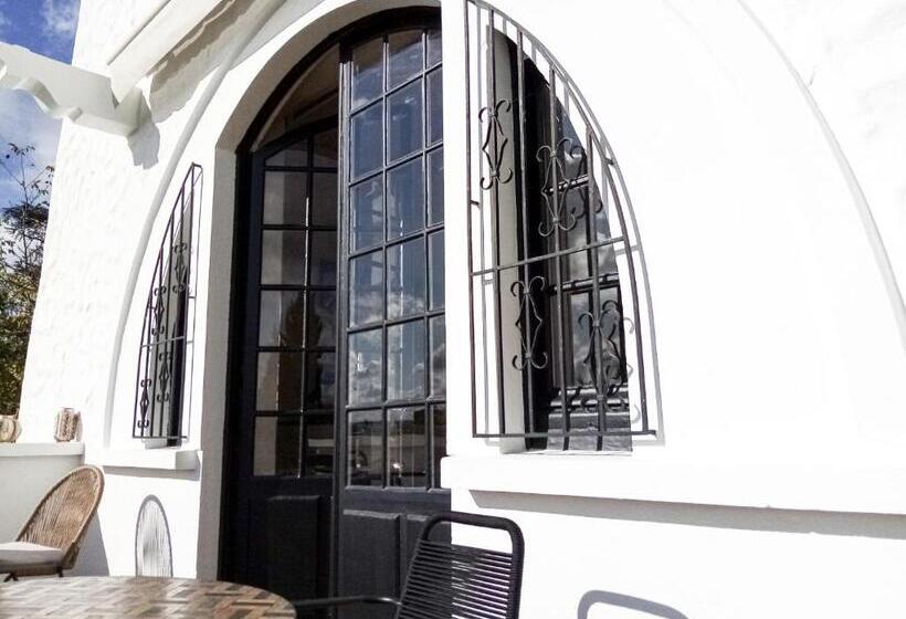 민박 Quand La Ville Dort