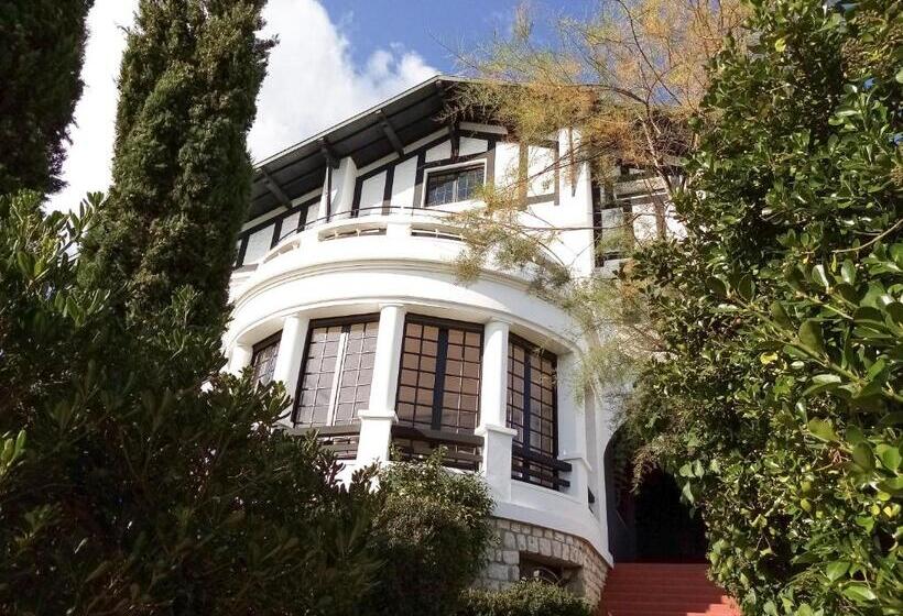 민박 Quand La Ville Dort