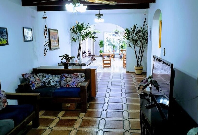 Deck Hostel Congonhas