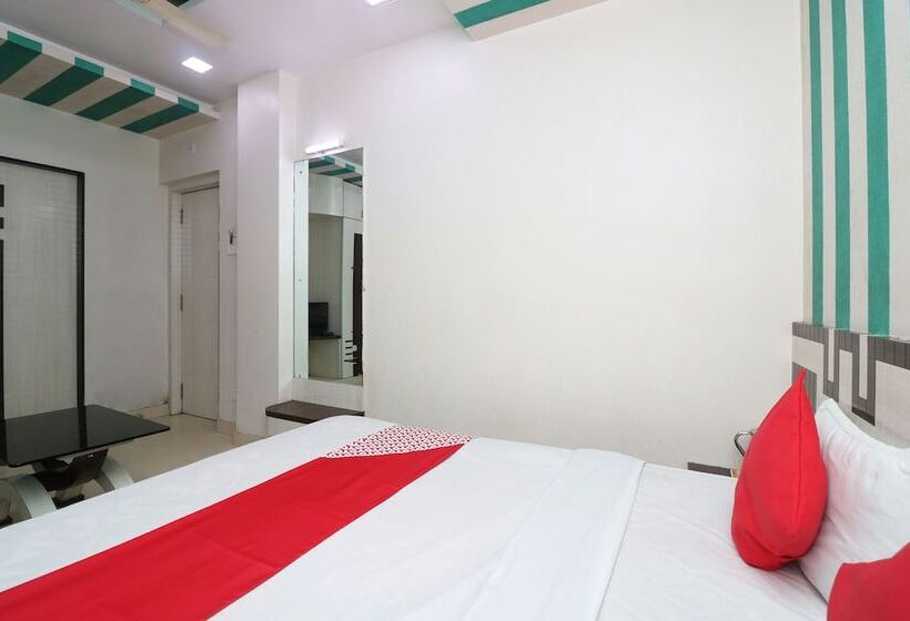 هتل Artland By Oyo Rooms