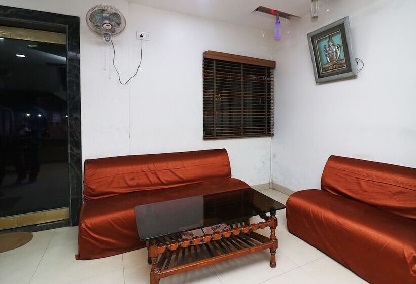 هتل Artland By Oyo Rooms