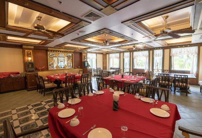 فندق Ayodhaya Palace Beach Resort   Sha Plus Certified