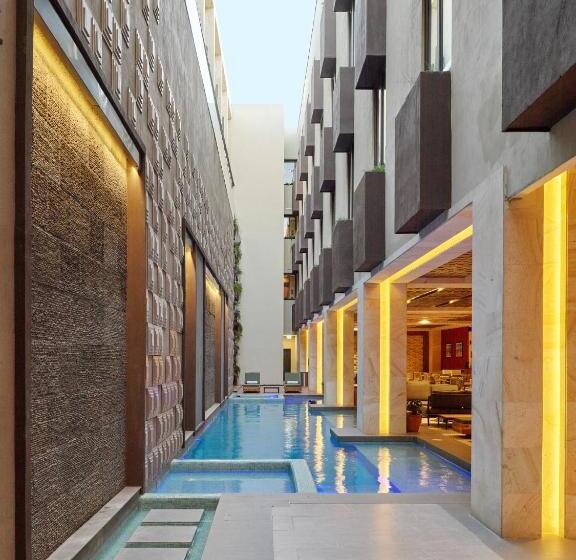 هتل Grand Fiesta Americana Oaxaca