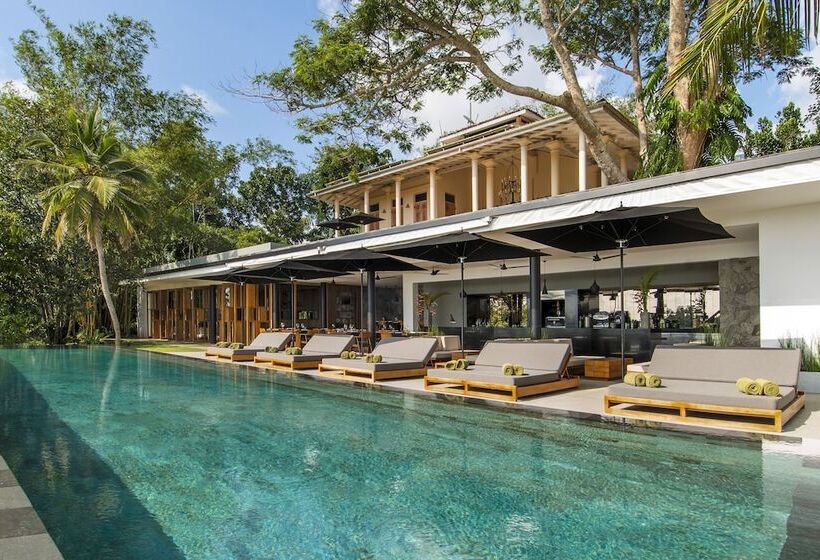 Отель Haritha Villas & Spa