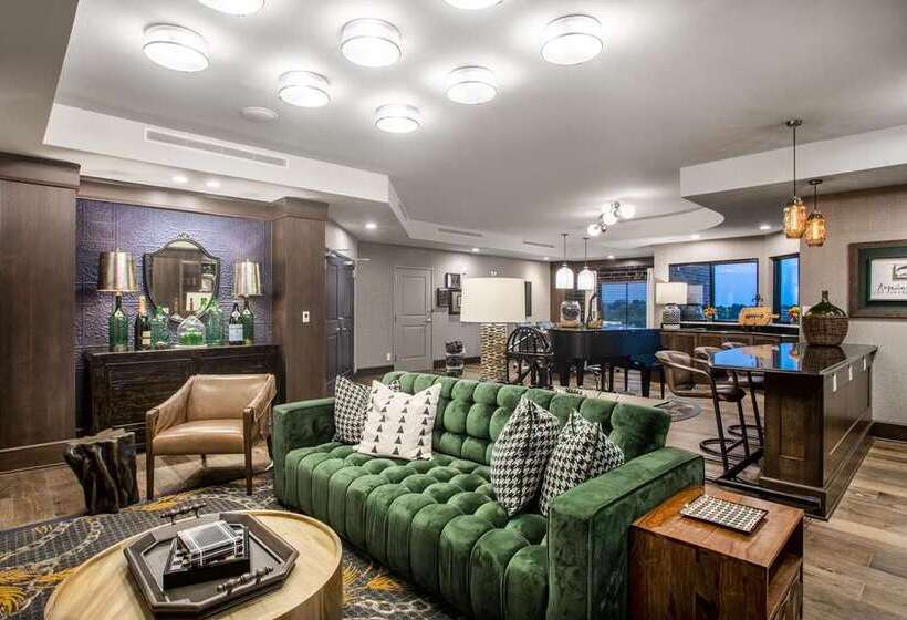 Отель Homewood Suites By Hilton Salina Downtown