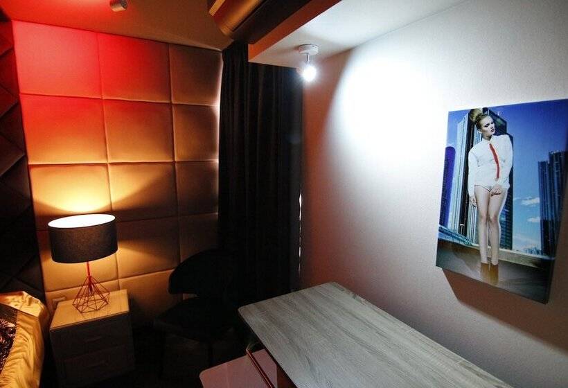 בית מלון כפרי Madison