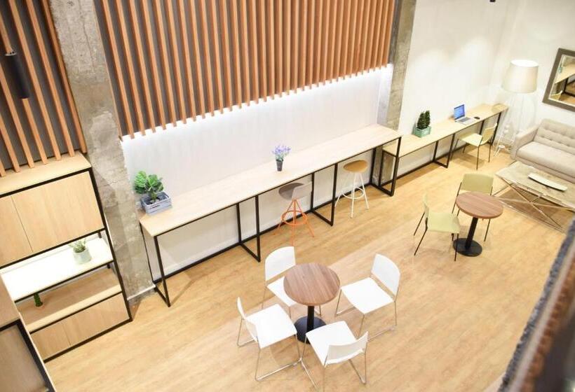 Отель Uma Suites Ondarreta