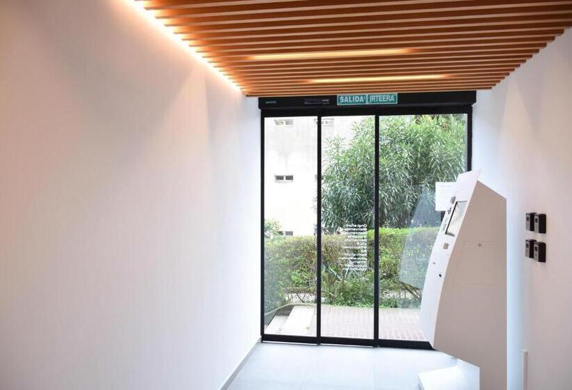 فندق Uma Suites Ondarreta