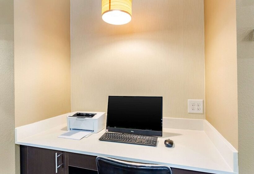 בית מלון כפרי Sleep Inn & Suites Gallatin   Nashville Metro