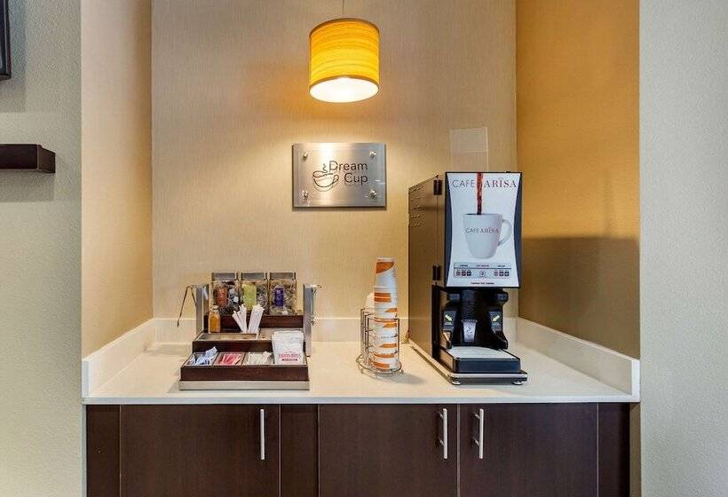 בית מלון כפרי Sleep Inn & Suites Gallatin   Nashville Metro