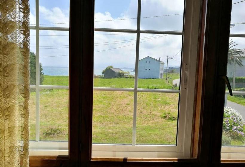 Charming House In Nois Lugo With Terrace And Garden