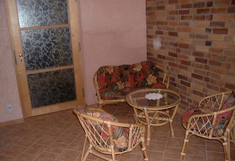 Pension & Gaststätte Zum Waldfrieden