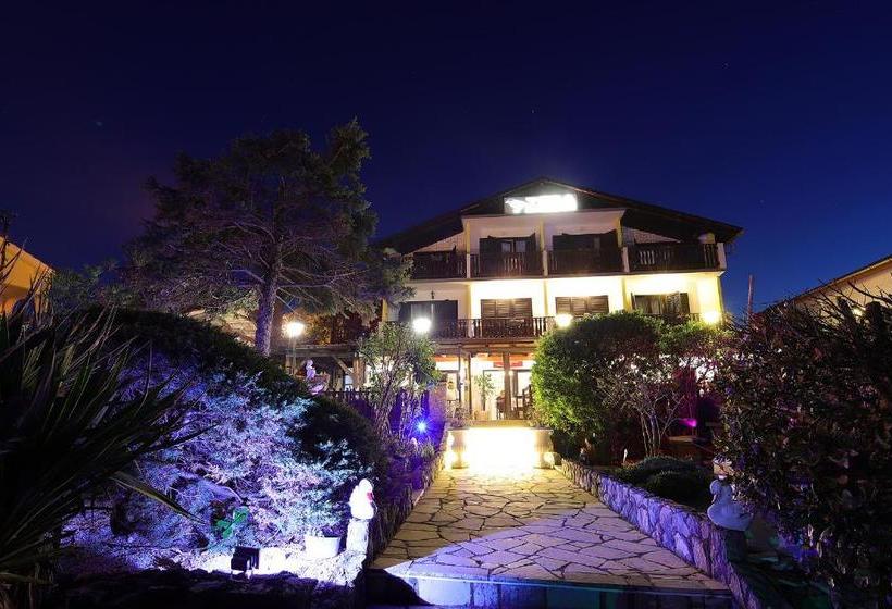 Pension Zeba & Riviera