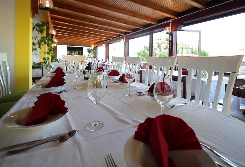 Pension Zeba & Riviera