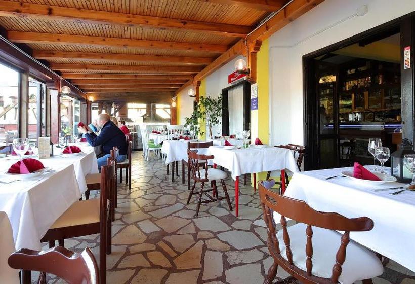 Pension Zeba & Riviera