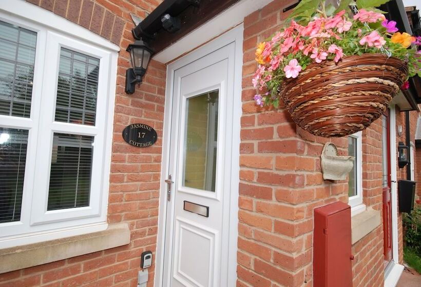 Saltburn Holidays Jasmine Cottage