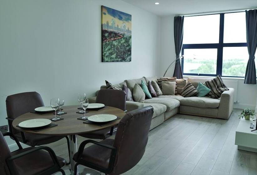 Sapphire House Apartments