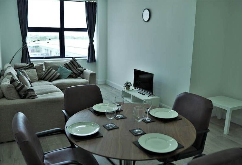 Sapphire House Apartments