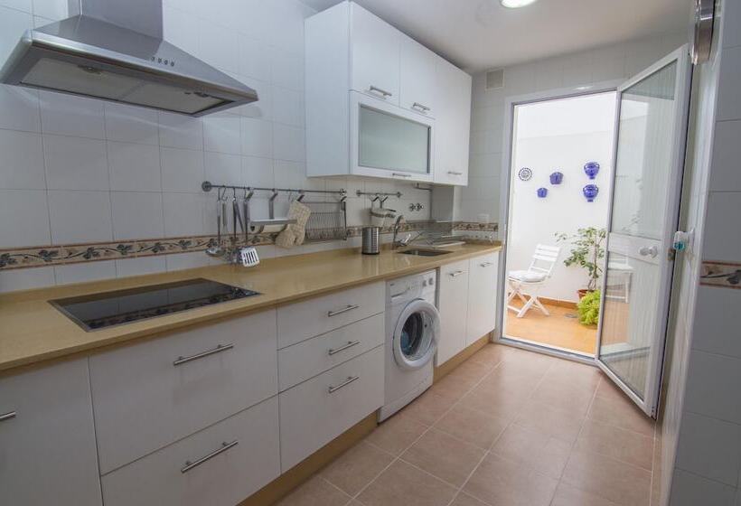 Sol Y Vida, Apartamentos Living Sur