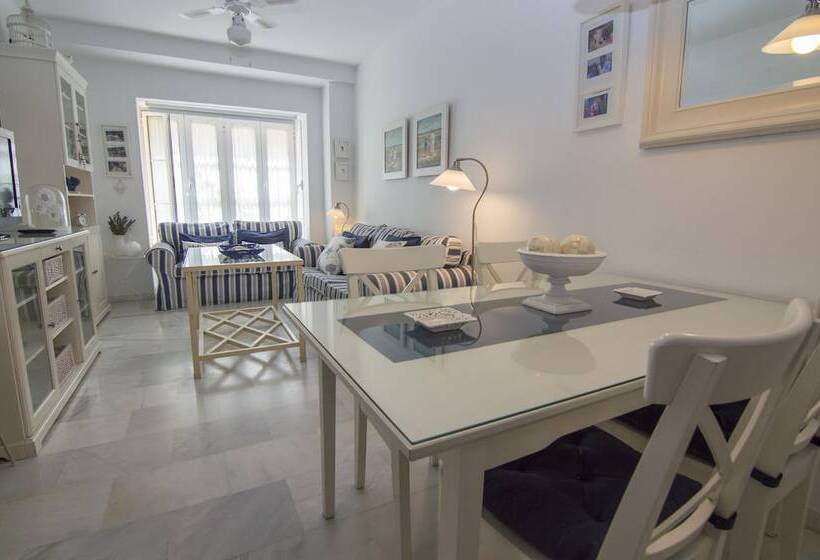 Sol Y Vida, Apartamentos Living Sur