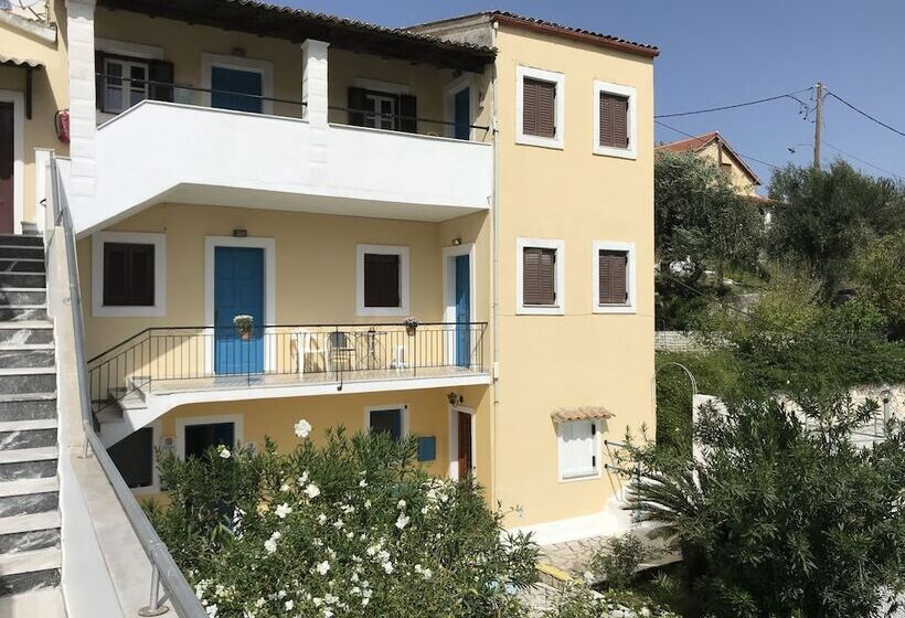 Sunflower Apartments & Studios