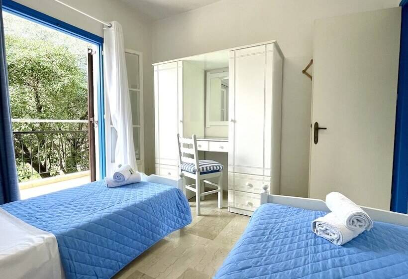 Sunflower Apartments & Studios