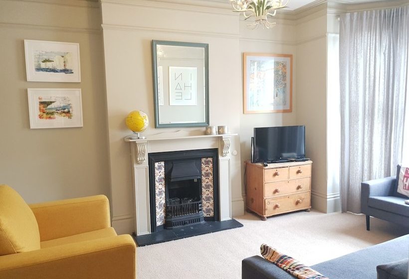 Time & Tide Town House