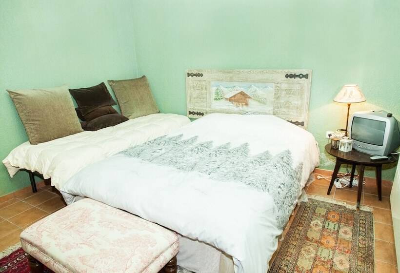 Utopia Mountain Chalet