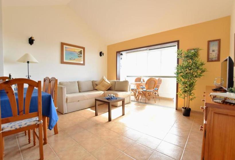 Apartamentos El Charcon