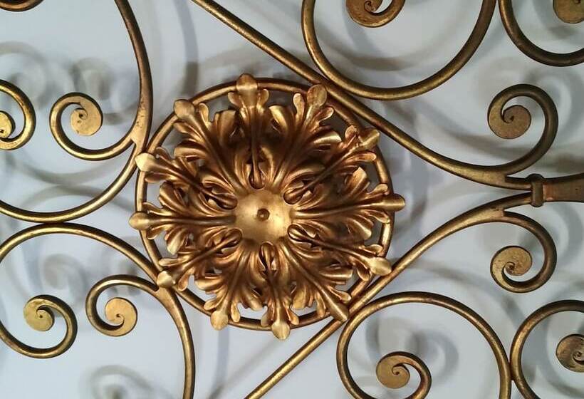 تختخواب و صبحانه Casa Signora Claudia