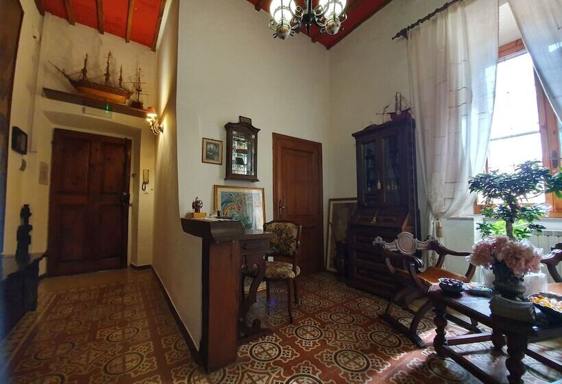 تختخواب و صبحانه Casa Signora Claudia