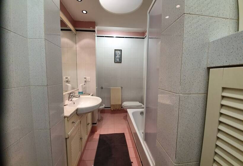 تختخواب و صبحانه Casa Signora Claudia