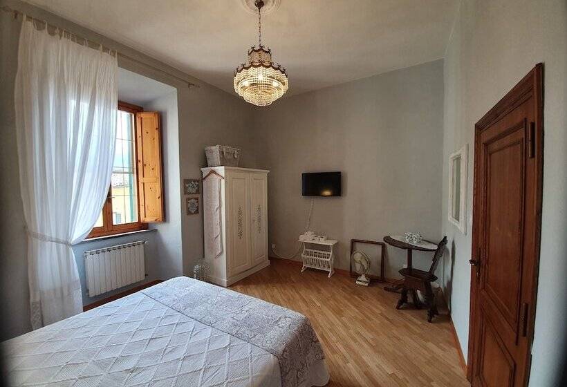 تختخواب و صبحانه Casa Signora Claudia