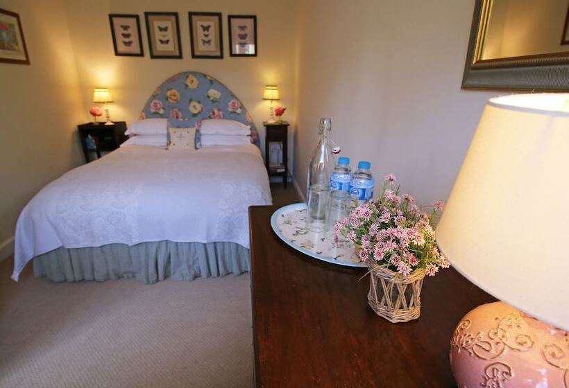 مبيت وإفطار Ivy Cottage