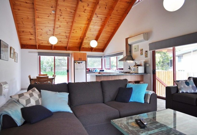 Beilby Beach Cottage  Free Wifi & Foxtel  Pet Friendly