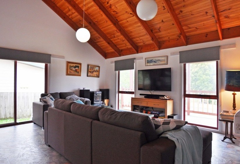Beilby Beach Cottage  Free Wifi & Foxtel  Pet Friendly