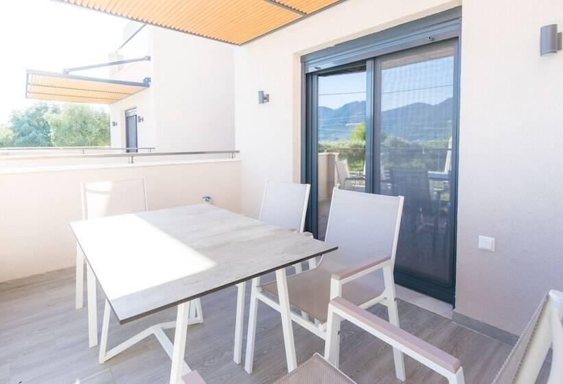 Bella Vista Luxury Apartments