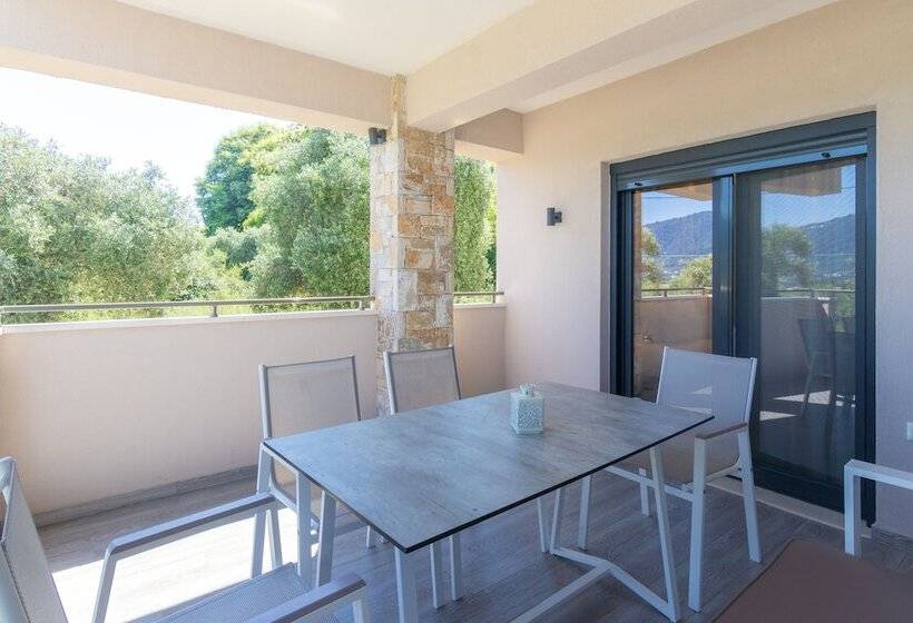 Bella Vista Luxury Apartments